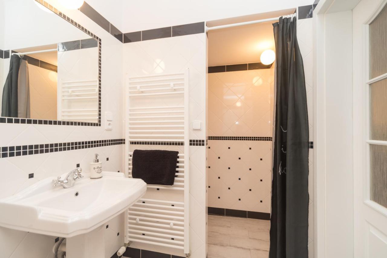 Budyne Apartment Ii. Budyne nad Ohri 외부 사진